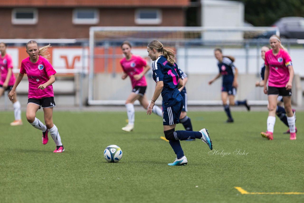 Bild 95 - wCJ Osterroenfelder TSV - VfL Pinneberg : Ergebnis: 0:15